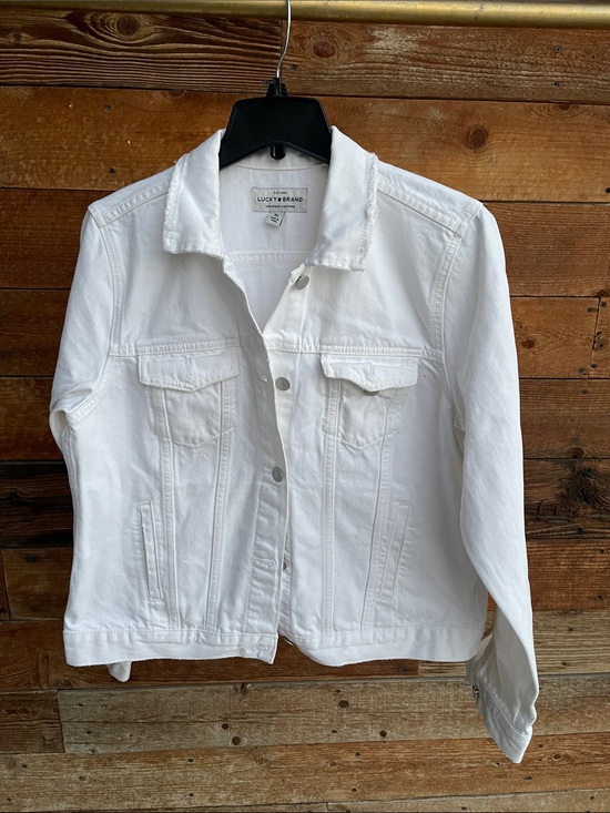 Lucky Brand Jackets & Blazers - Lucky Brand White Cropped Denim Jean Jacket Women’s XL Distressed Trucker Jacket